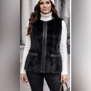 NWT Jerry Lewis black faux fur/100% leather trim zip up vest size M.